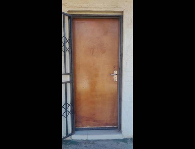 2 BEDROOM APARTMENT FOR SALE IN FLEURHOF